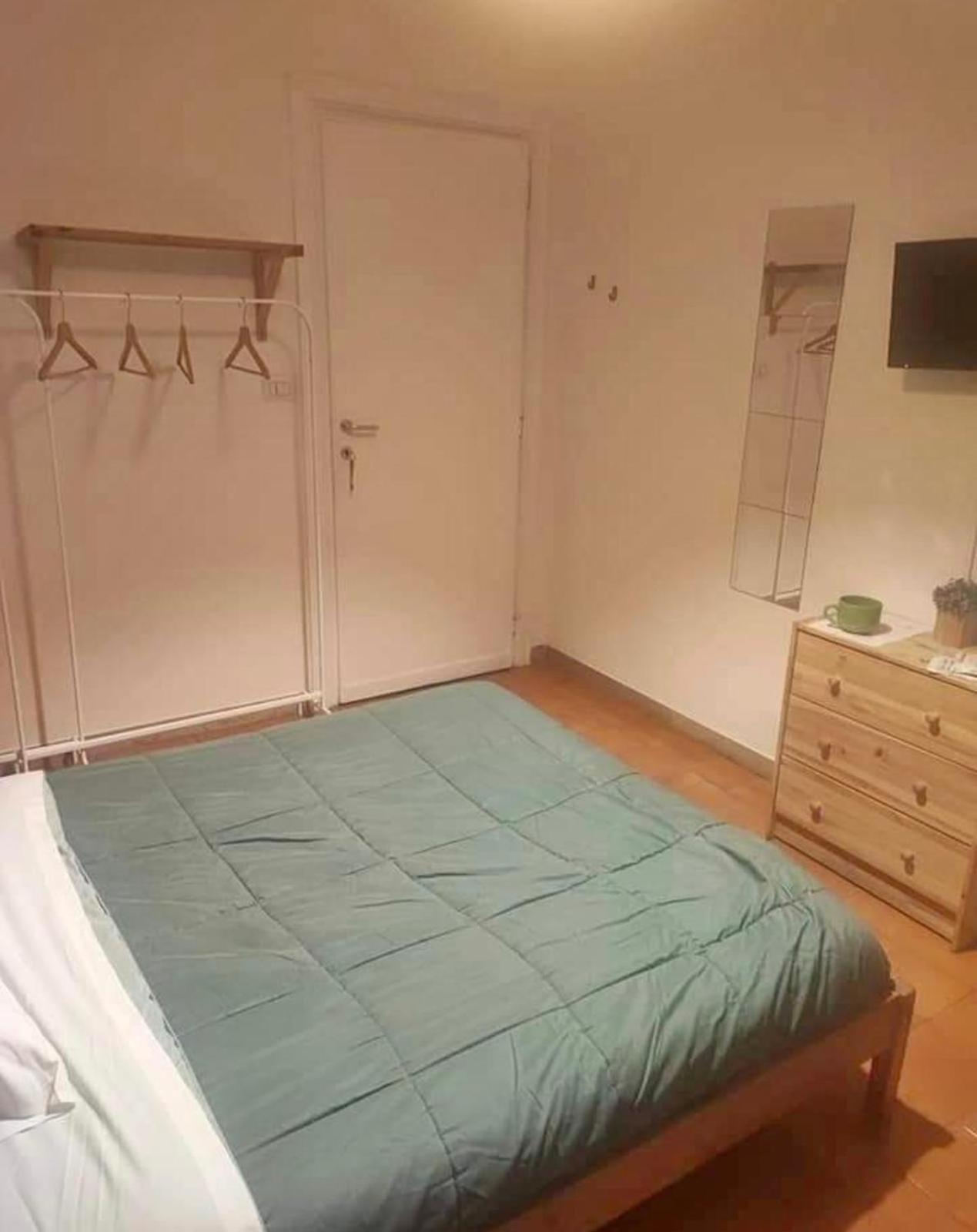 House Small Centro Storico نابولي المظهر الخارجي الصورة